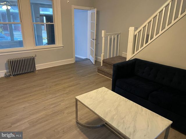 532 E MAYLAND ST, Philadelphia, PA 19144