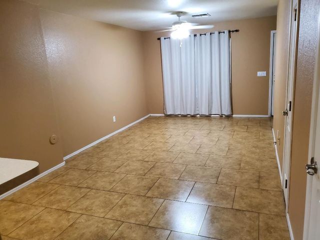 7801 N 44th Drive Unit 1062, Glendale, AZ 85301