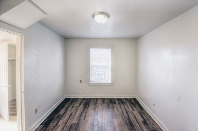 1501 W Boyce Avenue, Fort Worth, TX 76115