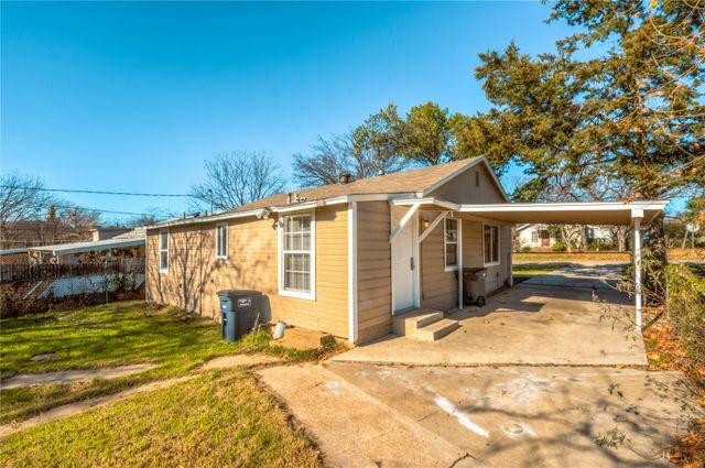 1501 W Boyce Avenue, Fort Worth, TX 76115