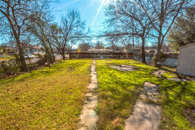 1501 W Boyce Avenue, Fort Worth, TX 76115