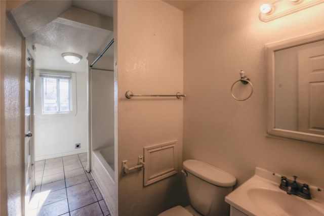 1501 W Boyce Avenue, Fort Worth, TX 76115