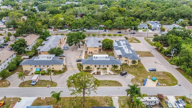2826 W RAINBOW CIRCLE 2818, Sarasota, FL 34231