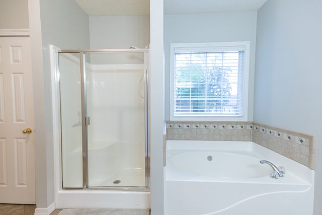 131 Belmont Cir, Hendersonville, TN 37075
