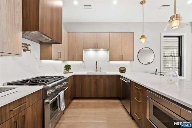 146 Sherman Avenue 2, Jersey City, NJ 07307