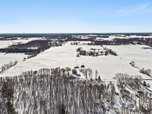 6056 W 16th Street, Fremont, MI 49412