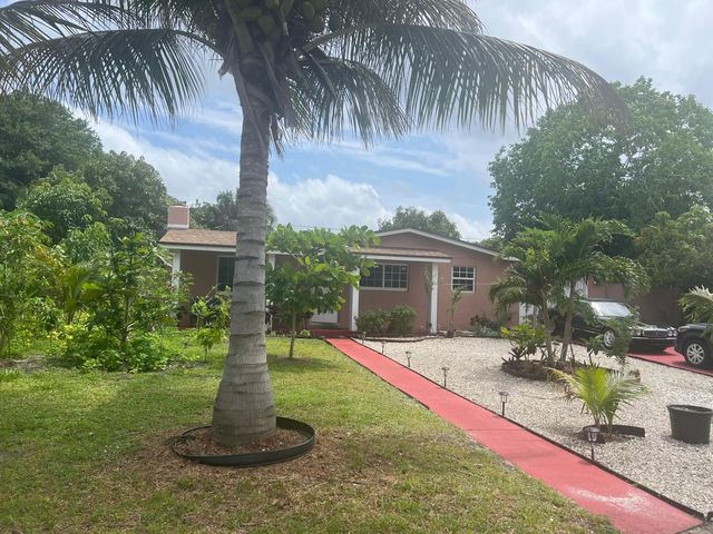 1026 Hansen Street, West Palm Beach, FL 33405