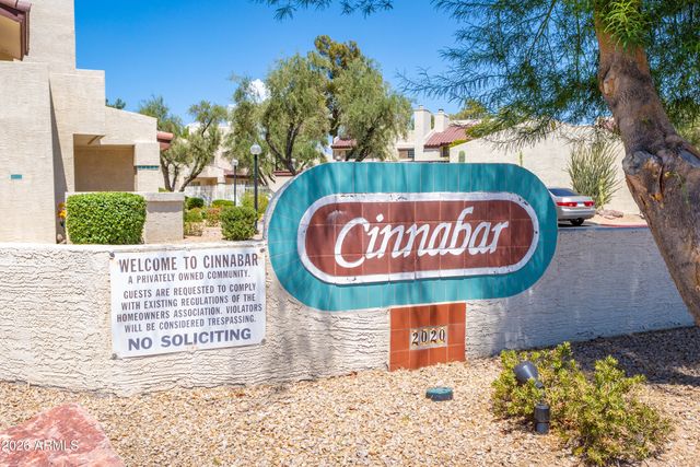 2020 W UNION HILLS Drive 202, Phoenix, AZ 85027