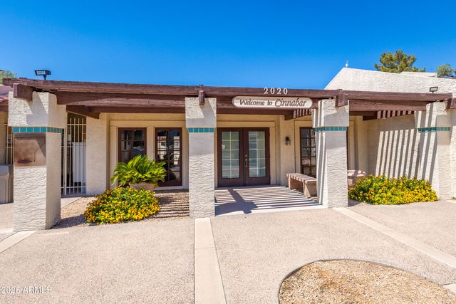 2020 W UNION HILLS Drive 202, Phoenix, AZ 85027