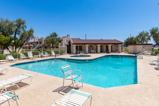 2020 W UNION HILLS Drive 202, Phoenix, AZ 85027