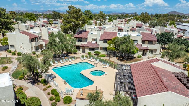 2020 W UNION HILLS Drive 202, Phoenix, AZ 85027