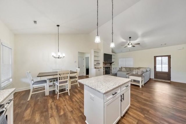 461 Barnwood Drive, Rockmart, GA 30153