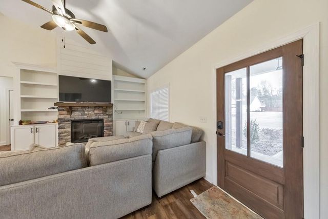 461 Barnwood Drive, Rockmart, GA 30153