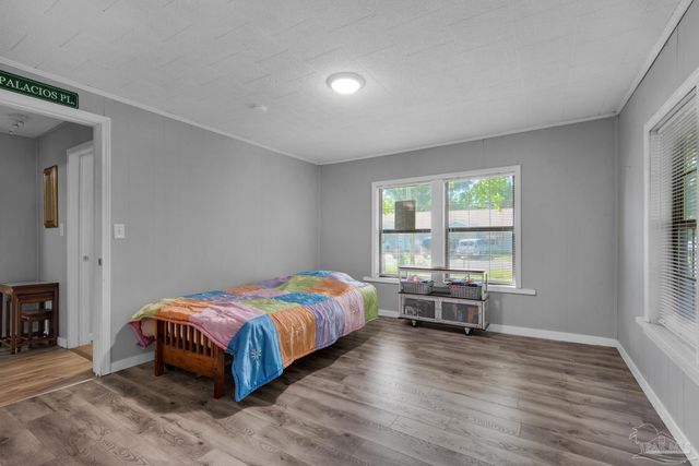 597 S Wilson St, Crestview, FL 32536