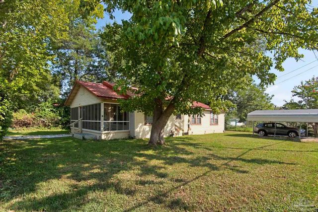 597 S Wilson St, Crestview, FL 32536