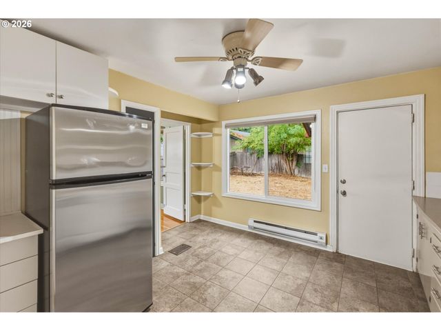 1305 Z St, Vancouver, WA 98661