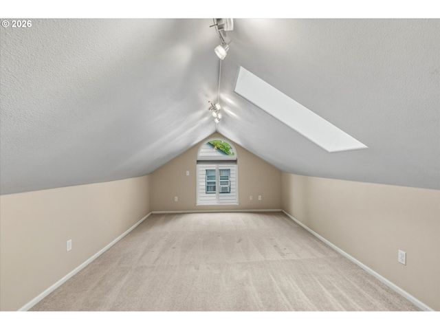 1305 Z St, Vancouver, WA 98661