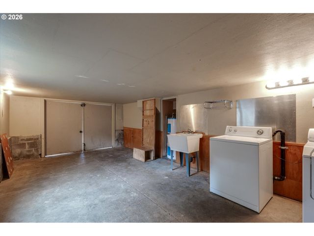 1305 Z St, Vancouver, WA 98661