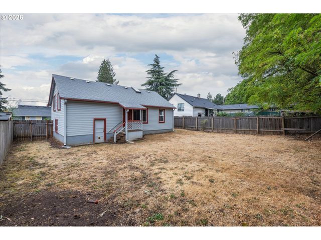 1305 Z St, Vancouver, WA 98661
