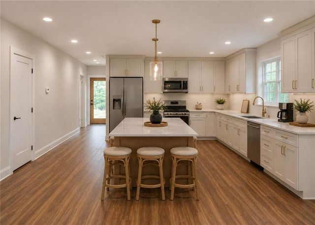 32 Walker Street, Cartersville, GA 30120