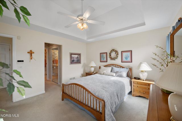 4257 E Waterbend Drive, Maumee, OH 43537
