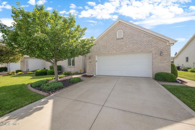 4257 E Waterbend Drive, Maumee, OH 43537