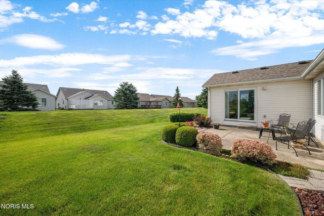 4257 E Waterbend Drive, Maumee, OH 43537
