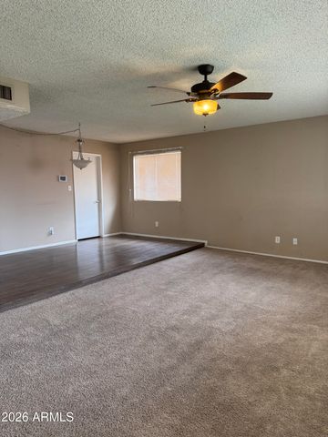 6540 W HAZELWOOD Street, Phoenix, AZ 85033