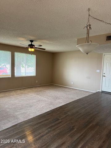 6540 W HAZELWOOD Street, Phoenix, AZ 85033