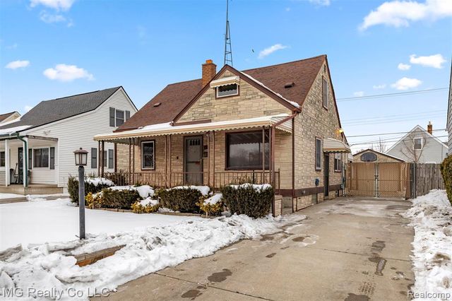 14716 Eureka Road, Southgate, MI 48195