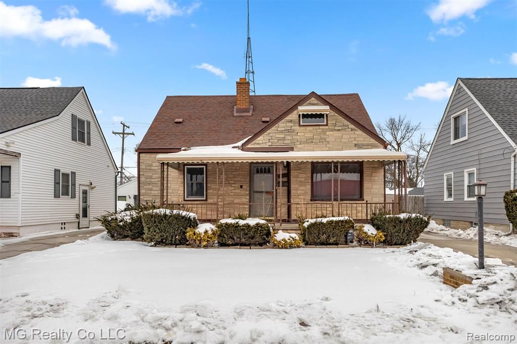 14716 Eureka Road, Southgate, MI 48195