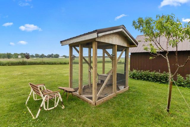 W5837 County Road A, Elkhorn, WI 53121