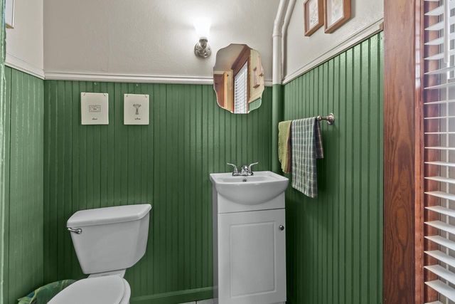 W5837 County Road A, Elkhorn, WI 53121