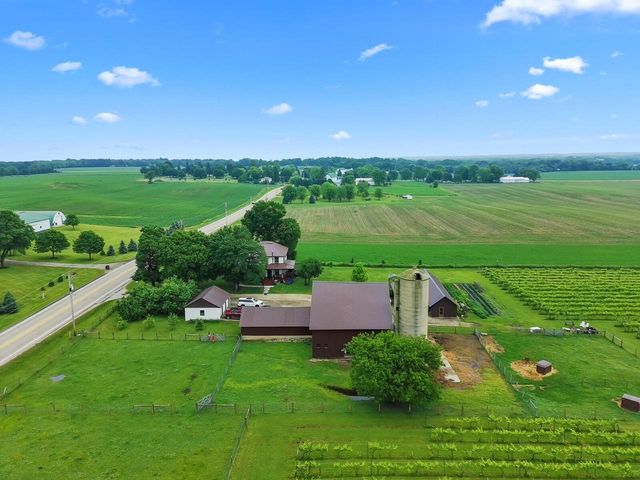 W5837 County Road A, Elkhorn, WI 53121