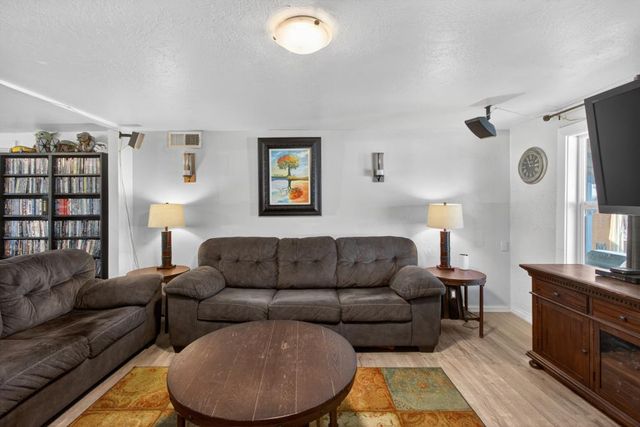 477 Lynn Way, Yuba City, CA 95991