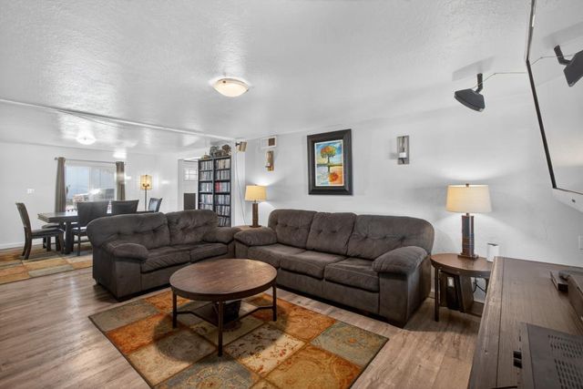 477 Lynn Way, Yuba City, CA 95991