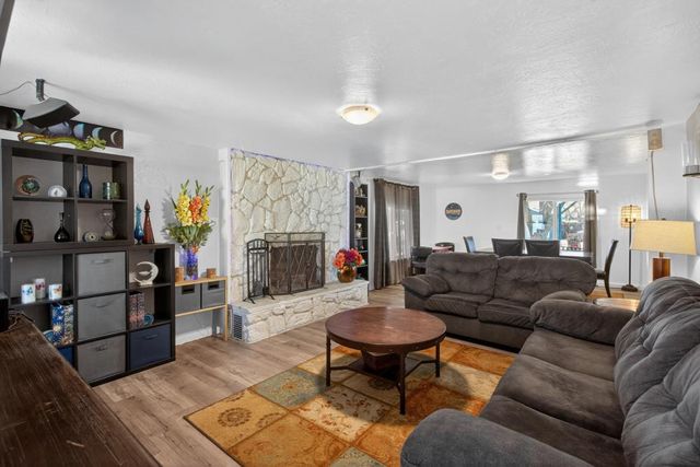 477 Lynn Way, Yuba City, CA 95991