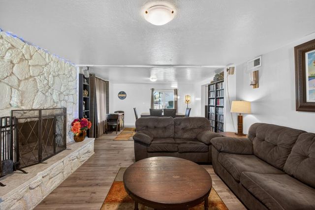 477 Lynn Way, Yuba City, CA 95991