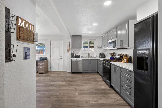 477 Lynn Way, Yuba City, CA 95991