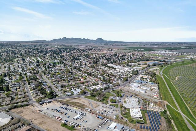 477 Lynn Way, Yuba City, CA 95991