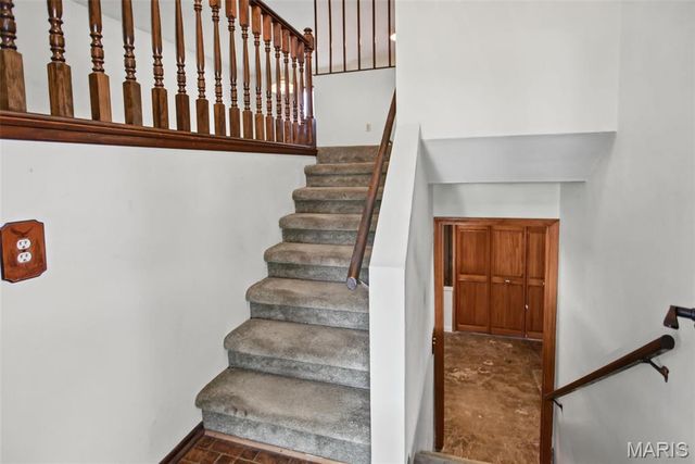 806 N 9th Street, Wood River, IL 62095