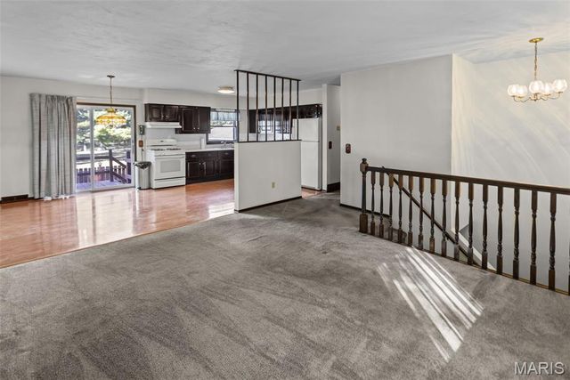 806 N 9th Street, Wood River, IL 62095