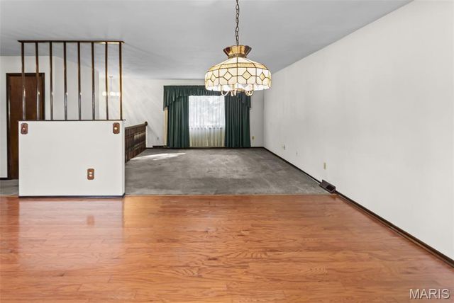 806 N 9th Street, Wood River, IL 62095
