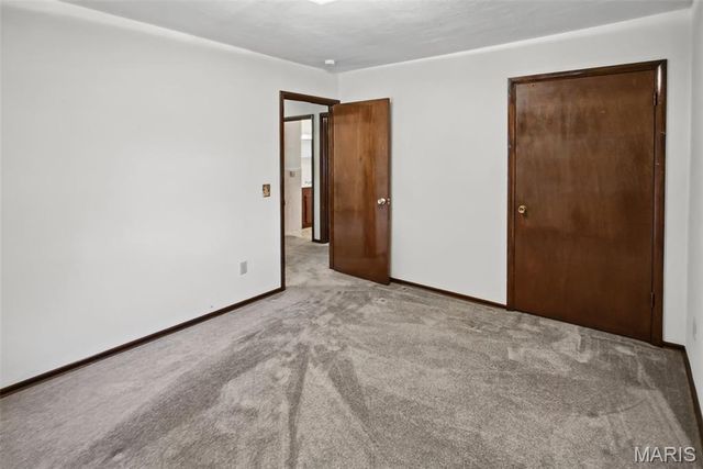 806 N 9th Street, Wood River, IL 62095