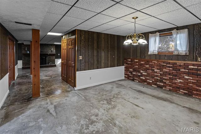 806 N 9th Street, Wood River, IL 62095