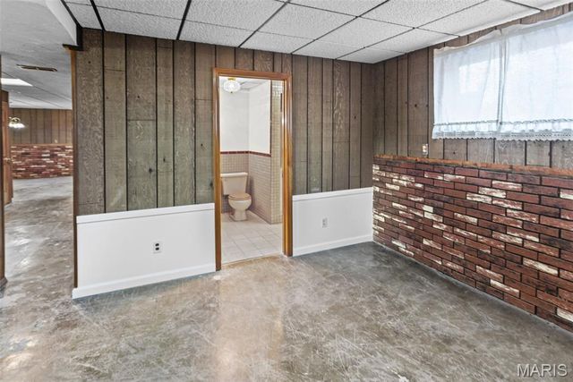806 N 9th Street, Wood River, IL 62095