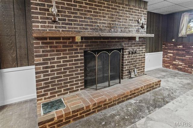 806 N 9th Street, Wood River, IL 62095