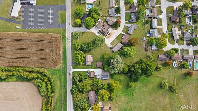 806 N 9th Street, Wood River, IL 62095