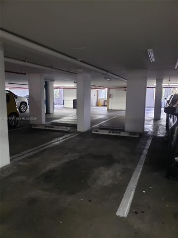 5077 NW 7th St 903, Miami, FL 33126