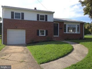 2444 OWEN DR, Wilmimgton, DE 19808